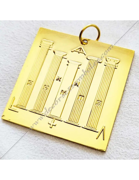 Dimensions : 5,5 cm x 5,5 cm