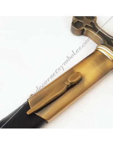 EPE050-epee-maconnique-droite-treflee-fourreau-manche-poigne-equerre-compas-decors-fm-boutiques-cadeaux