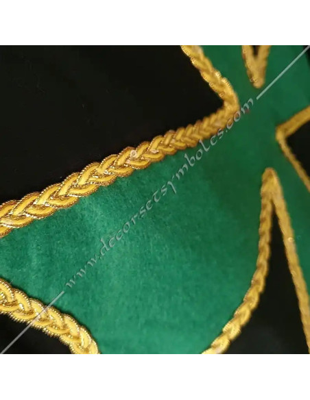CHS120-capes-militaires-ordres-hospitaliers-saint-lazare-jerusalem-croix-vertes-fm-veture-decors-boutiques