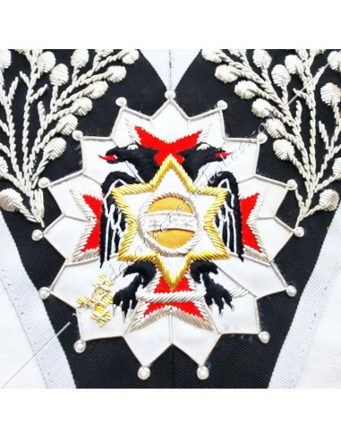 Broderie main au fil d'or et de soie d'époque