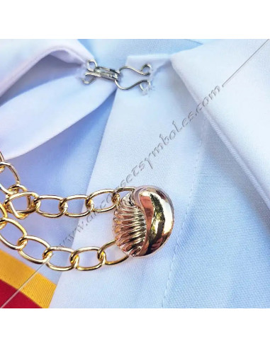 A simple yet elegant ceremonial garment, symbolising purity
