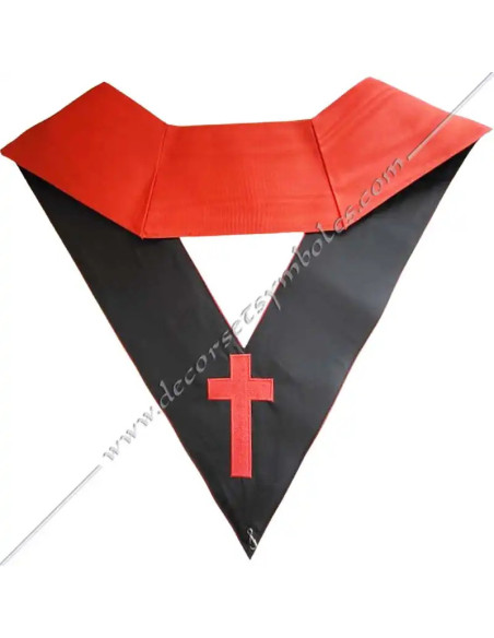 Sautoir 18e Degre Chevalier Rose-Croix détail de la broderie