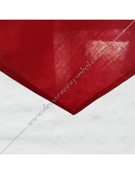 Border: 1 cm wide hem