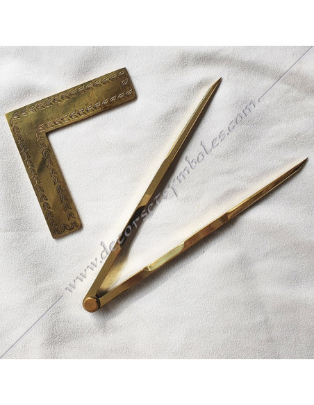 Set Square and Compass - Gifts - CFM 020