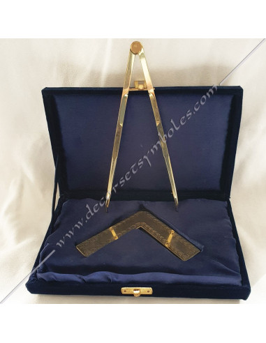 CFM020-Sets-gifts-masonic-squares-compass-box-master-tools-lodges-fm-accessories-freemasonry