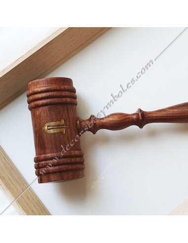 Gift frame with masonic mallet of your choice