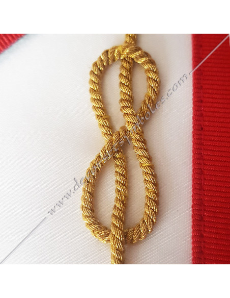 TRA057R-maitres-reaa-symboles-tabliers-maconniques-ancien-accepte-equerre-or-fm-compas-etoiles-bagues-pins