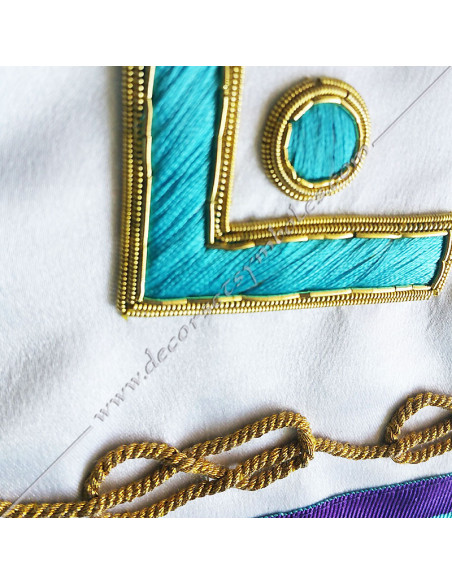 Mandil Maestro Menfis-Misraim détail de la broderie