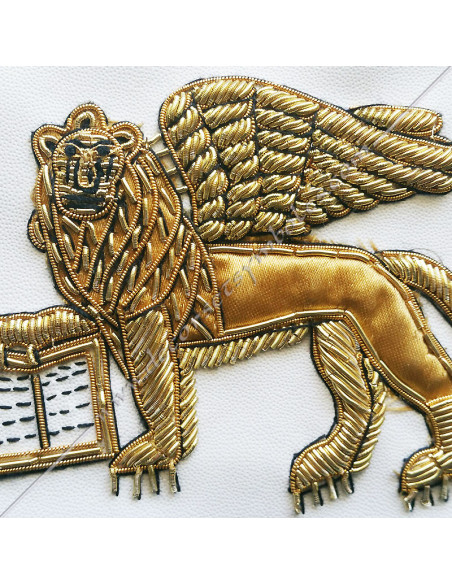 TRM468P-venise-memphis-tabliers-maitres-misraim-lion-maconniques-equerre-compas-decors-accessoires-palais-fm-violet