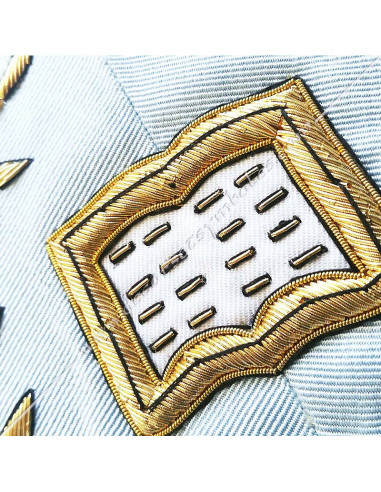 Orateur Sautoir Officier Rite Francais vue de dos