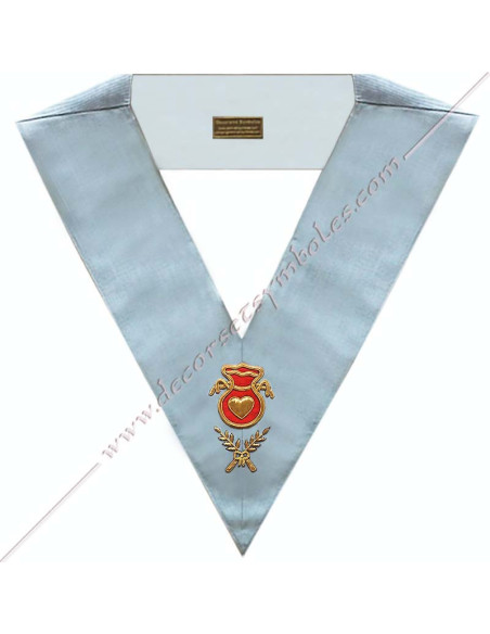 SRFM001C-hospitaller-umoners-collars-masonics-french-modern-philosophical-trunk-widows-tools-fm