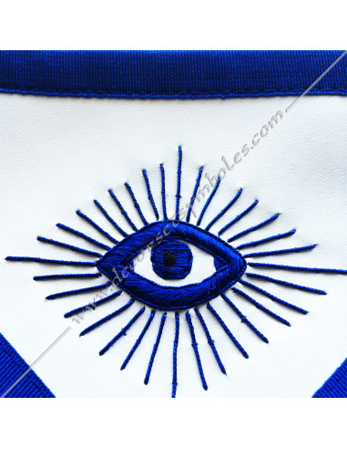 TRY298-york-degress-side-english-masonic-aprons-provincial-crests-tools-gloves-jewellery-fm-candlesticks