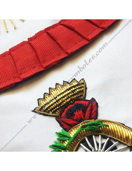 Embroidery: Ouroboros embroidery, branch with roses
